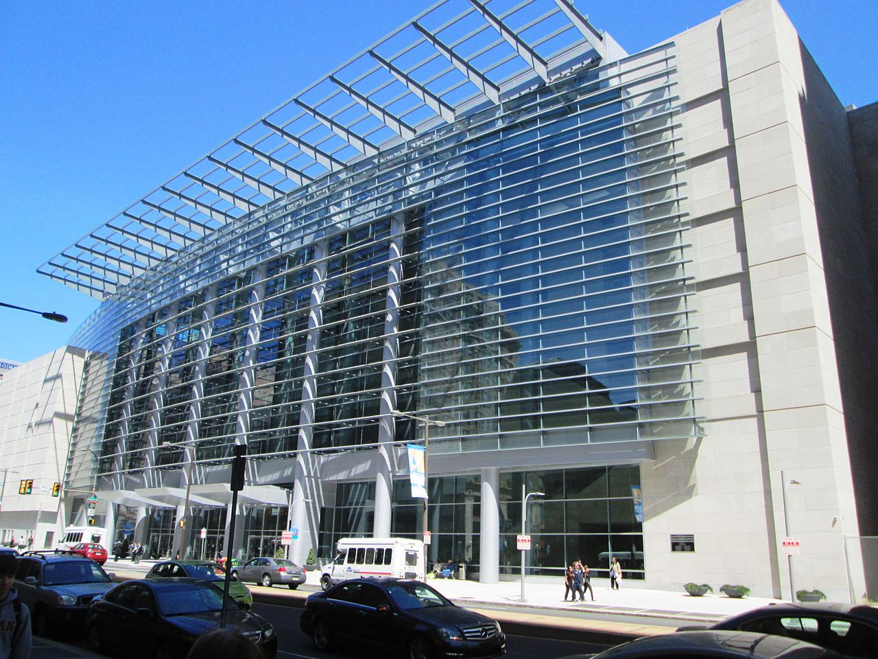Pennyslvania_Convention_Center_N._Broad_St